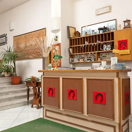 Del Postiglione Hotel 3*