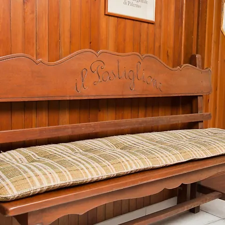 Hotell Del Postiglione