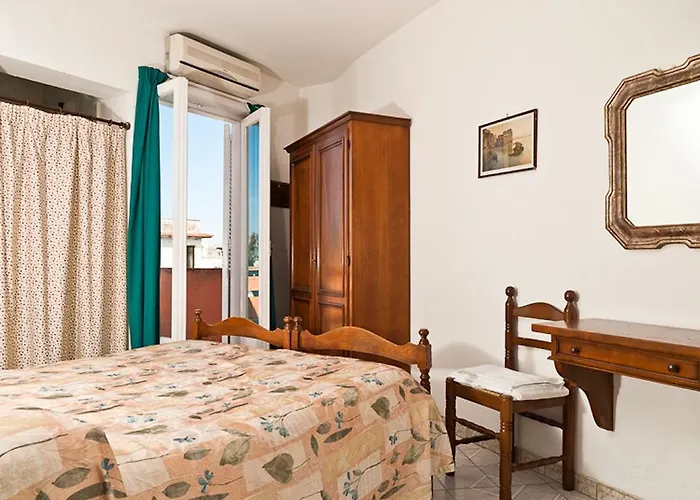 Del Postiglione 3* Ischia