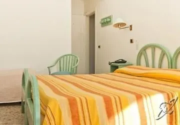 Del Postiglione 3* イスキア島