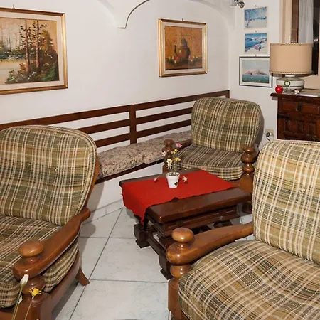 Del Postiglione Hotel 3*
